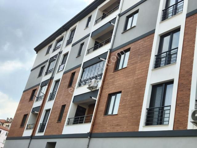 Çarşı Merkeze 5 Dk. Kayabey Mah.de 3+1 Sıfır Arakat Daire