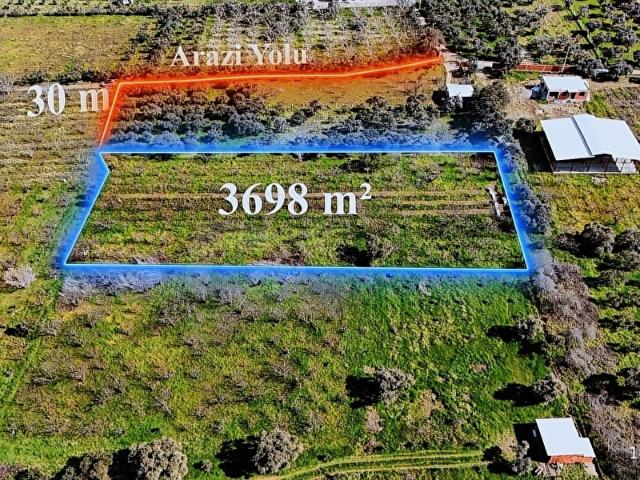 Armutluda 7 Hisseye Bölünebilen Satılık Arazi