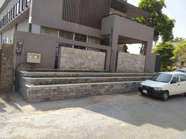 Army cantt area new triple floors multi purpose building sale valley rawalpindi westridge id 36636