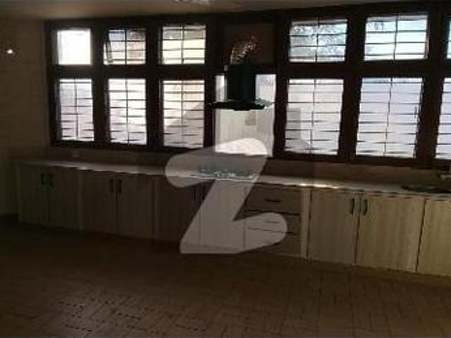 Army housing scheme zamzama bungalow for rent zamzama