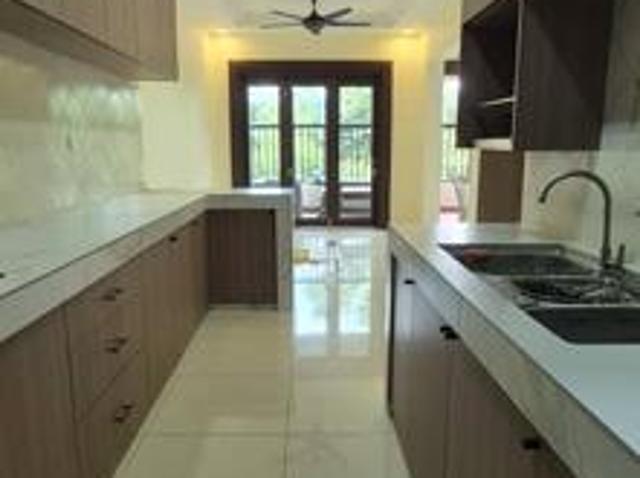 Armanee Condo Corner Damansara Damai Sungai Buloh Duplex Terrace Pj