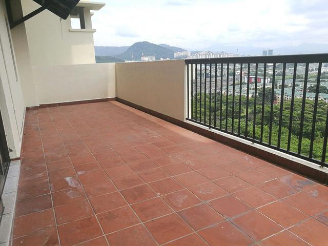 Armanee Duplex Corner 2008sf 4R3B2CP Near MRT KTMWalk to Amenities