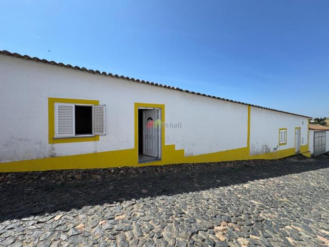 Armazém Mombeja, Beja