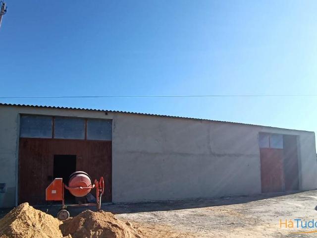 Armazém na zona Industrial de Sosa, Vagos. Excelentes acessos. | 26064083006