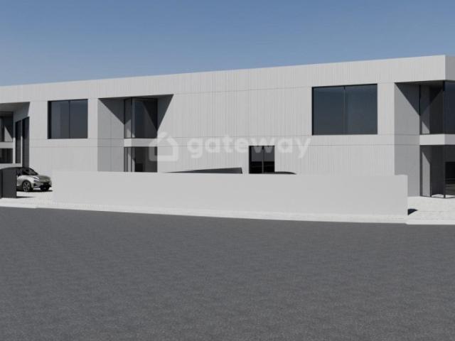 Armazém Novo para Venda em São Romão do Coronado | Trofa