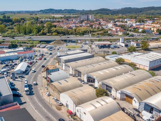 Armazém à venda em Coimbra