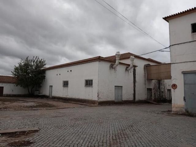 Armazém à venda em concelho de Elvas, Portalegre, Portugal