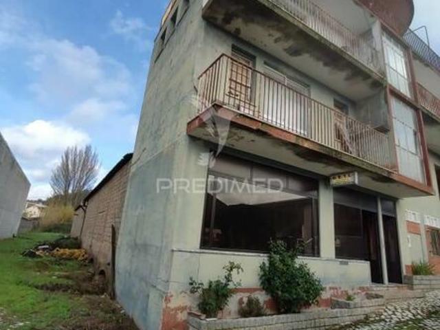 Armazém à venda em Caxarias, concelho de Ourém, Santarém, Portugal