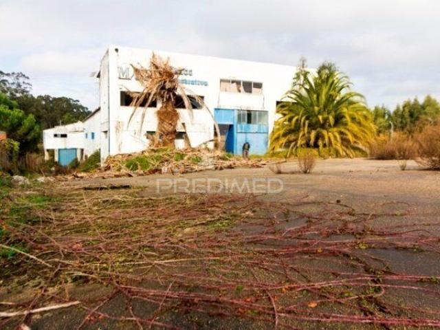 Armazém à venda em Maceira, concelho de Leiria, Leiria, Portugal