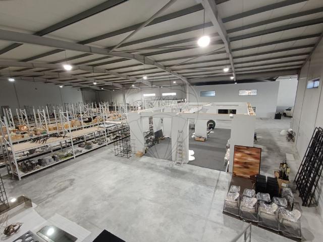 Armazém à venda em São João da Madeira