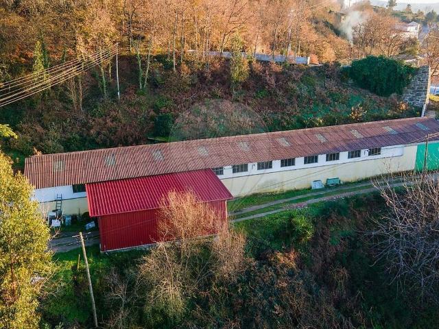Armazém à venda em Seia
