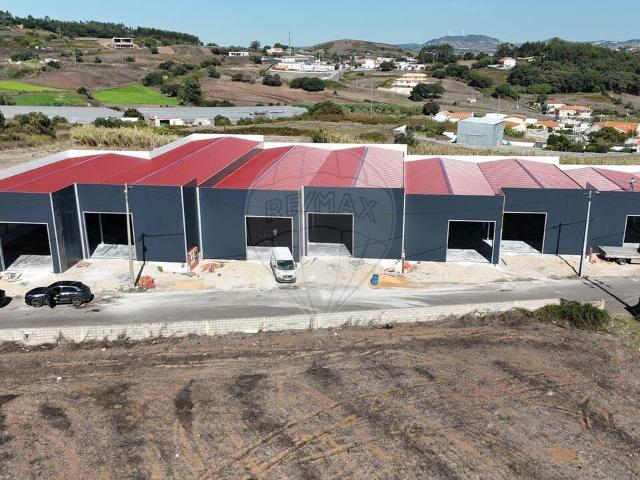 Armazém à venda em Sintra