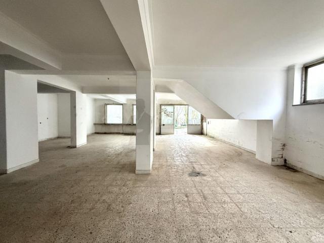 Armazém Agualva Cacém