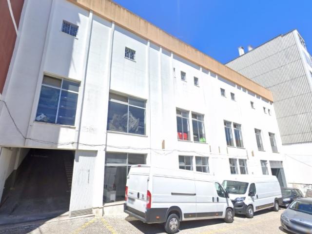 Armazém, Amora, Seixal | BPI Expresso Imobiliário