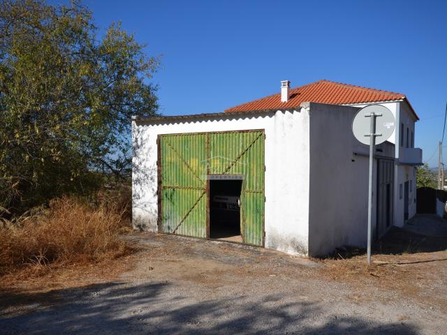Armazém Com Logradouro