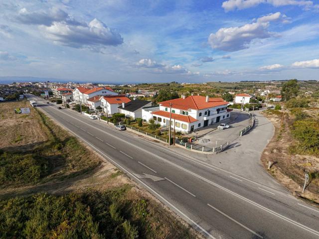 Armazém com Potencial Único de Expansão Empresarial
