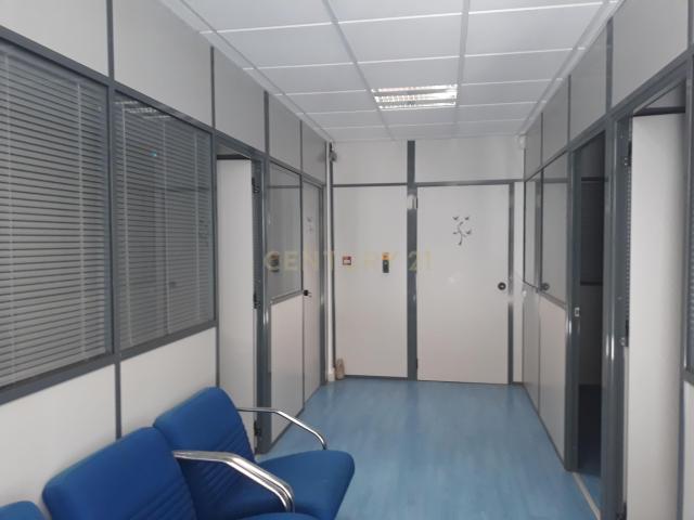 Armazém e Escritório de 300m2 Coração do Porto