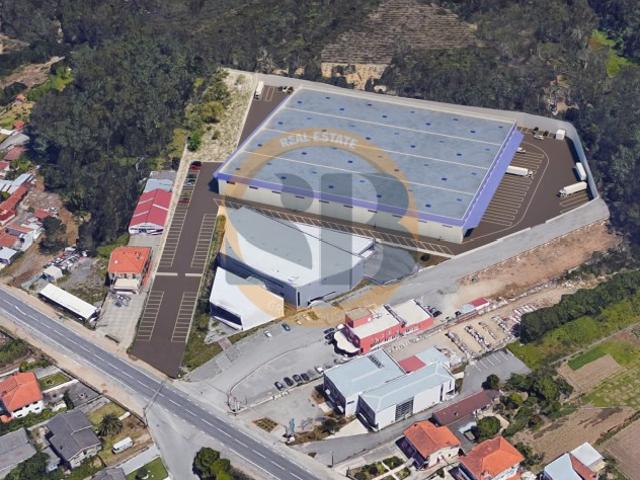 Armazém Industrial em Ovar Junto à EN109