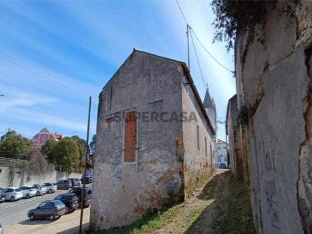Armazém em Alcanena*RIOMAGIC
