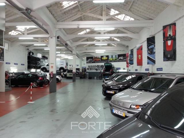 Armazém em Campanhã Porto