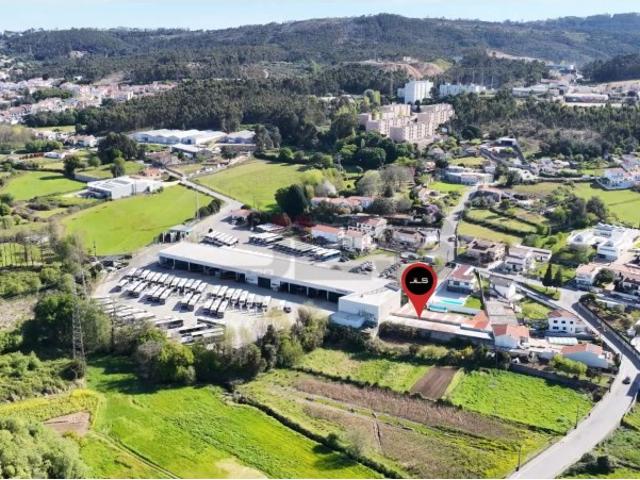 Armazém em Fânzeres com excelente área e acessos Oportunidade de Investimento