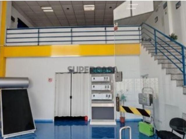 Armazém em Pinhal Novo de 280,00 m²