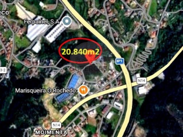 Armazém em Priscos