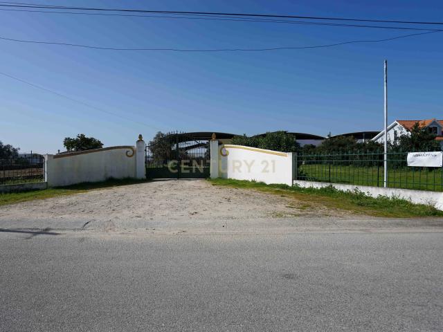 Armazém em Salvaterra de Magos