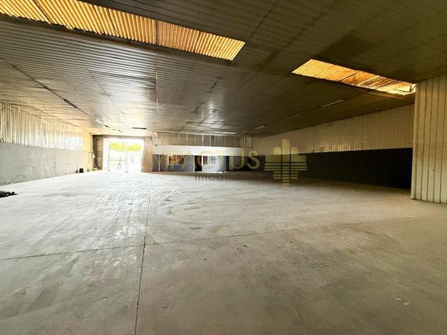 Armazém face à N14
