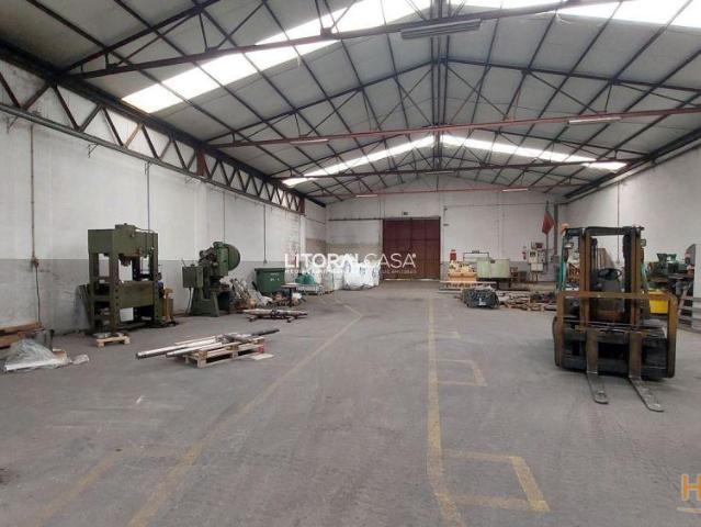 Armazém industrial 1000 m2 | Ílhavo | 26084060180