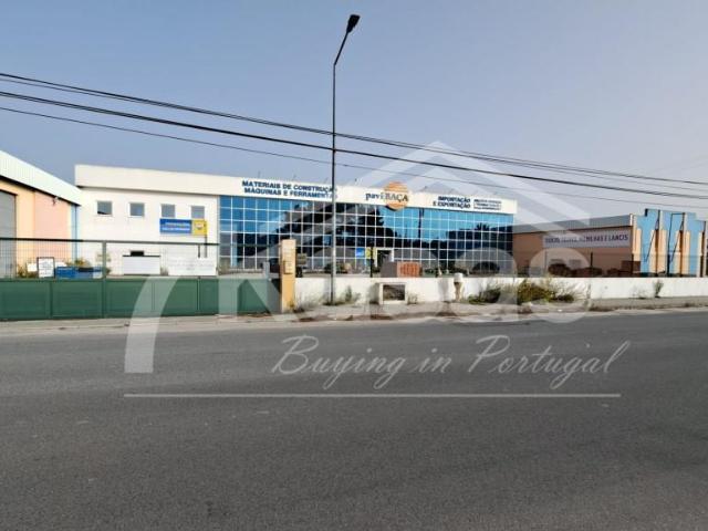 Armazém Industrial 16.970 m2 Caldas da Rainha 0m² Caldas da Rainha Santo Onofre e Serra do Bouro