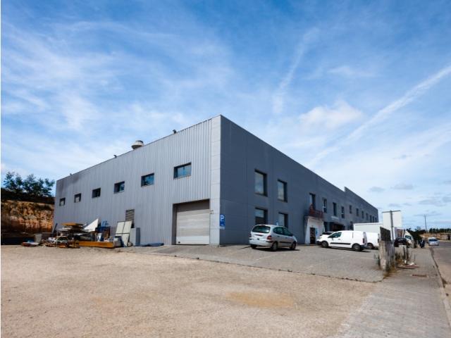 Armazém industrial em Montemor o Velho
