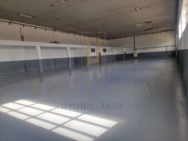 Armazém industrial para arrendamento, na Zona Industrial da taboeira, Cacia