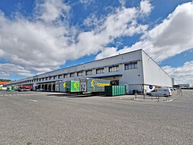 Armazém Logístico Azambuja | 3.600 m2 | 5 Cais de Carga