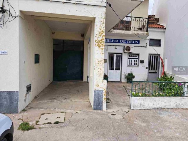 Armazém para comércio com 155,8m2