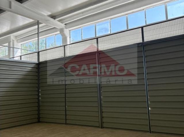 Armazém para Arrendamento Alhos Vedros | 25m² | 300€/mês