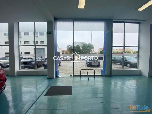Armazém para arrendamento em Leça da Palmeira | 26064058554