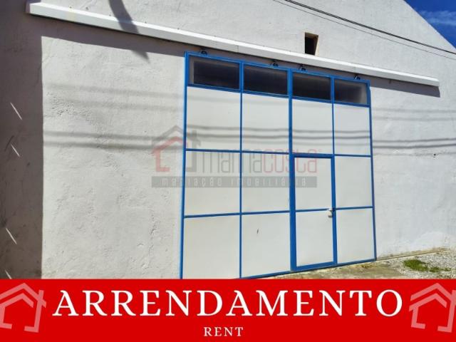 Armazém para ARRENDAMENTO em Peniche