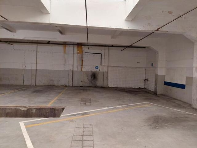 Armazém para arrendar em Lisboa / Sete Rios