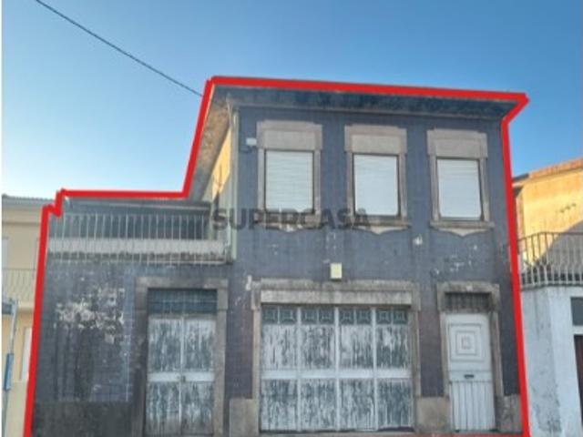 Armazém para Remodelação com Grande Potencial Milheirós, Maia