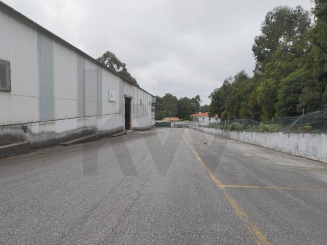 ARMAZEM PARA RENDA COM EXCELENTE LOCALIZAÇAO