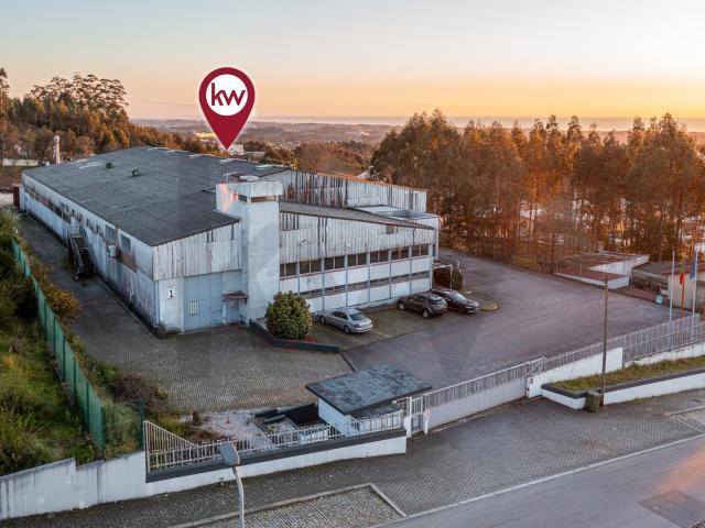 Armazém para venda em Grijó, Vila Nova de Gaia