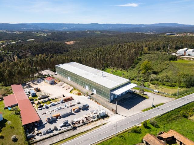 Armazém para venda no FactoryHub em Covais, Penacova