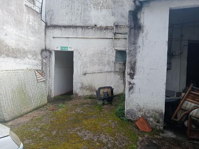 Armazém T0, Abrantes São Vicente e São João e Alferrarede, Abrantes | BPI Expresso Imobiliário