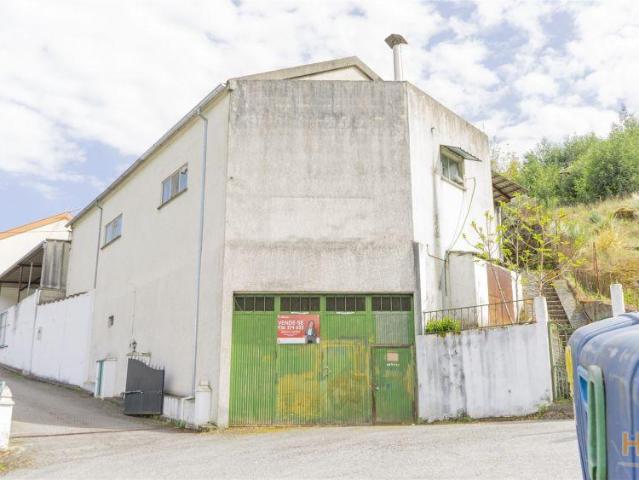 Armazém ? Teixoso | 26064082831