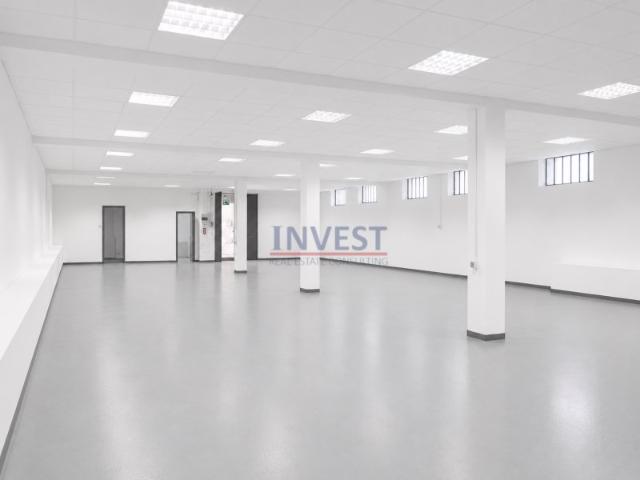 Armazém totalmente remodelado, boa luz natural junto á Circunvalação