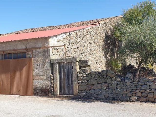 Armazém Venda em Algodres, Vale de Afonsinho e Vilar de Amargo,Figueira de Castelo Rodrigo | 26063967331
