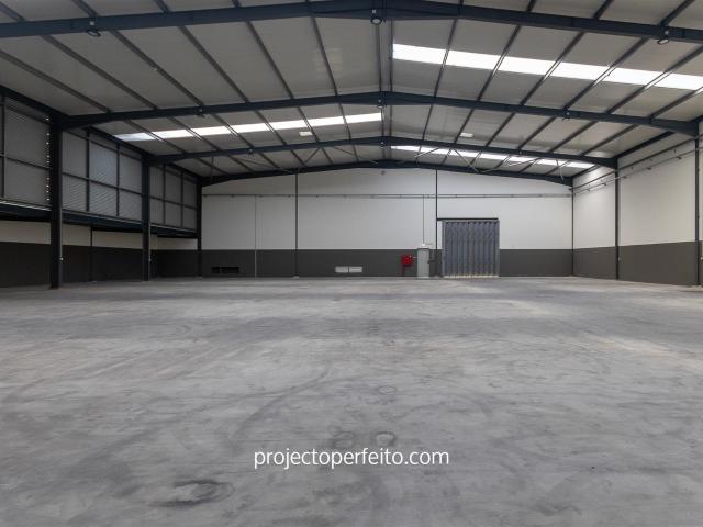 Armazém Venda em Grijó e Sermonde,Vila Nova de Gaia 1597m² Grijó