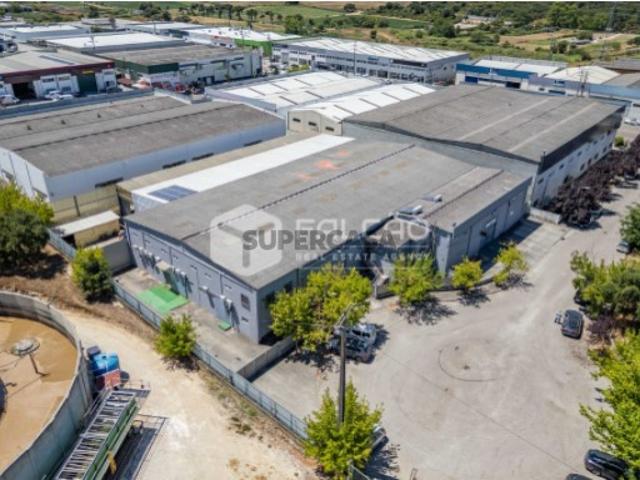 Armazém Venda em Romeira e Várzea,Santarém