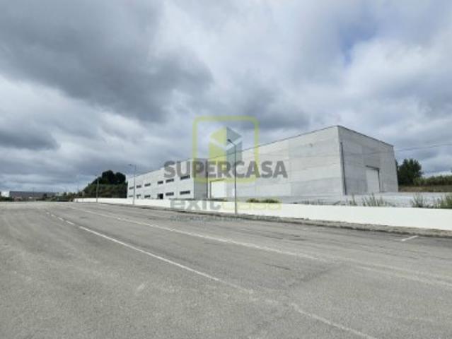 Armazém Venda em Sosa,Vagos